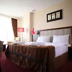 Safa Thermal 5*